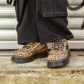 Dr Martens Buzz 5I Mini Shoe (Leopard)